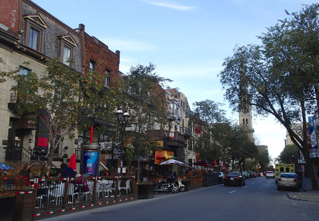 Rue St-Denis Street
